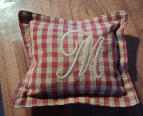 coussin lavande broderie machine